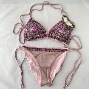 Bikini color pink
